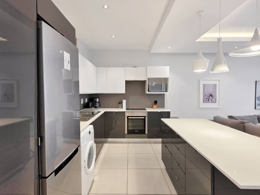 1 Bedroom Property for Sale in Green Point Western Cape